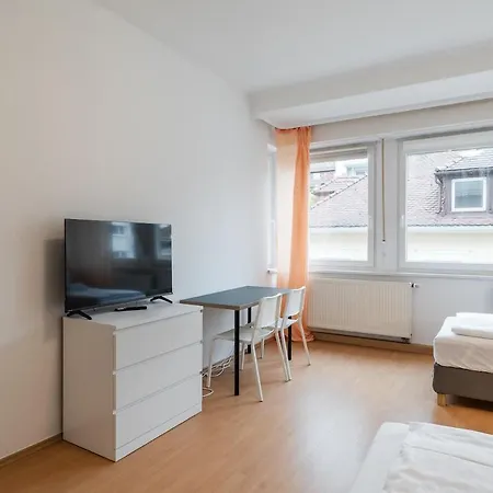 7-einzelbetten-3-zimmer-zentrum-pforzheim Διαμέρισμα *