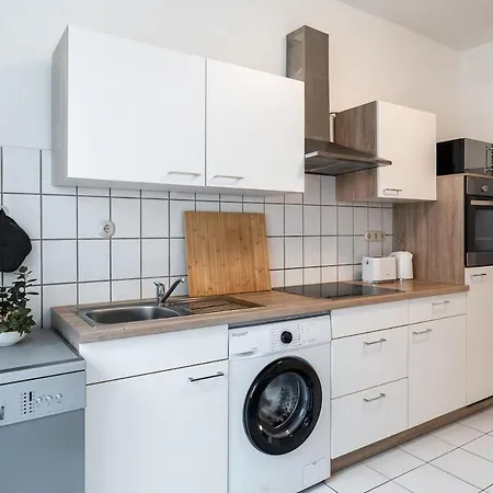 7-einzelbetten-3-zimmer-zentrum-pforzheim Διαμέρισμα Πφορτζχάιμ